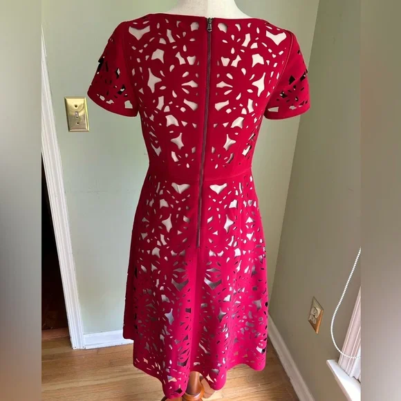 NWT Moulinette Soeurs red cut out dress. Size 2. From Anthropologie. Gorgeous! - Picture 4 of 16